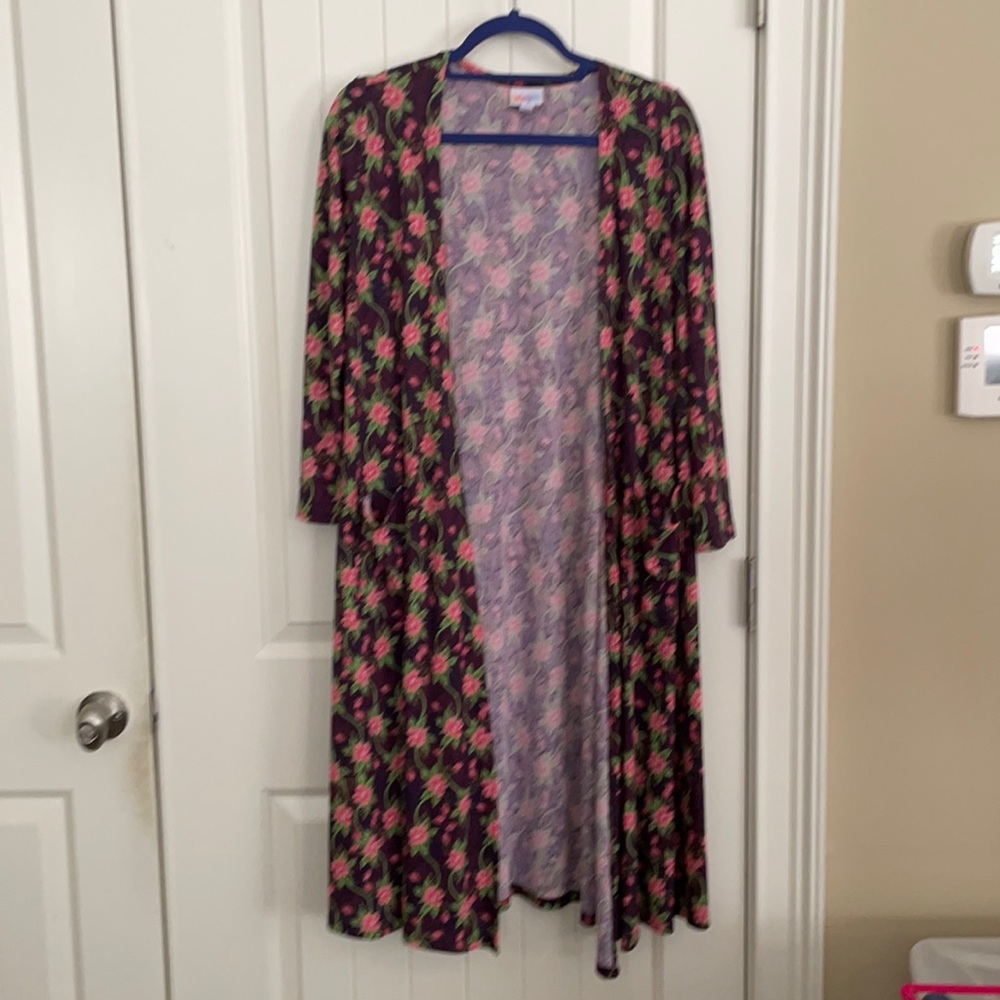 Lularoe ribbed floral Sarah Size S